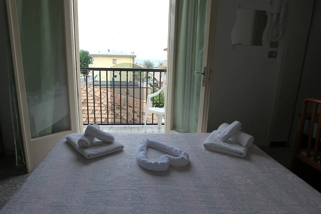 Hotel Diamante 5 Minuti Dalla Fiera Di Rimini İtalya