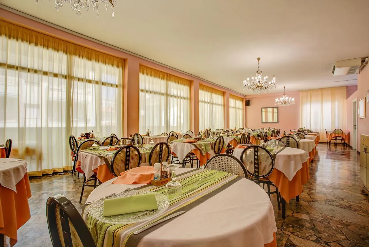 Hotel Diamante Rimini 3*,